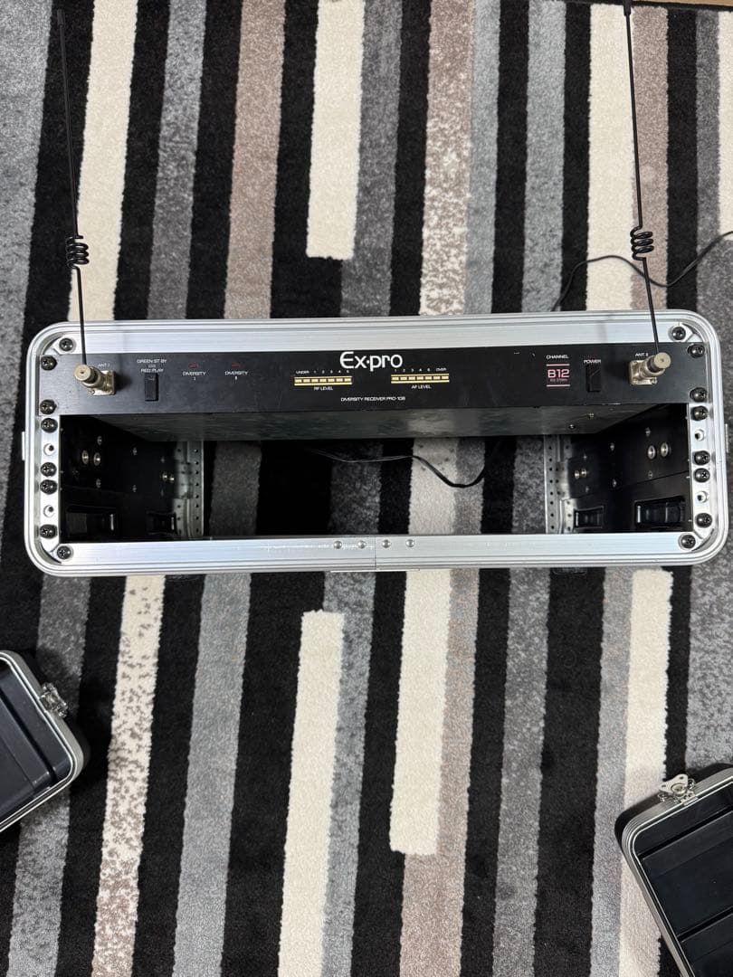Ex-pro ギター/ベース　ワイヤレス送受信器　3Uラック　クラシックプロ