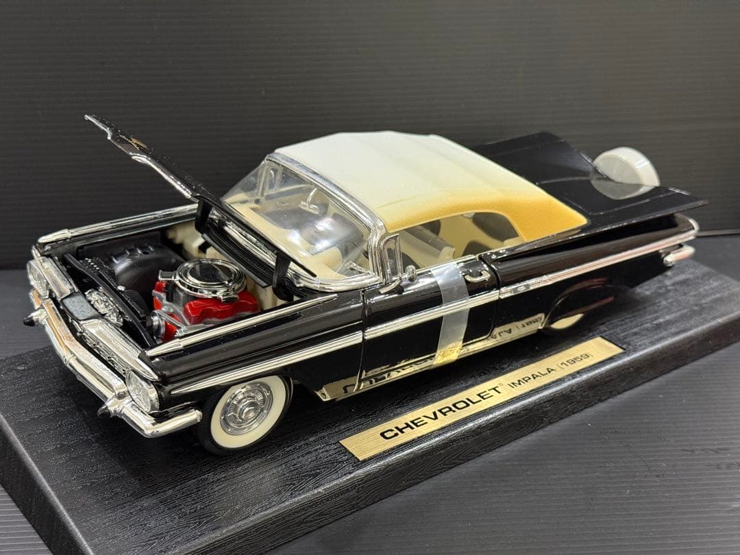【1959年】シボレーインパラクーペ 【1/18】スケール