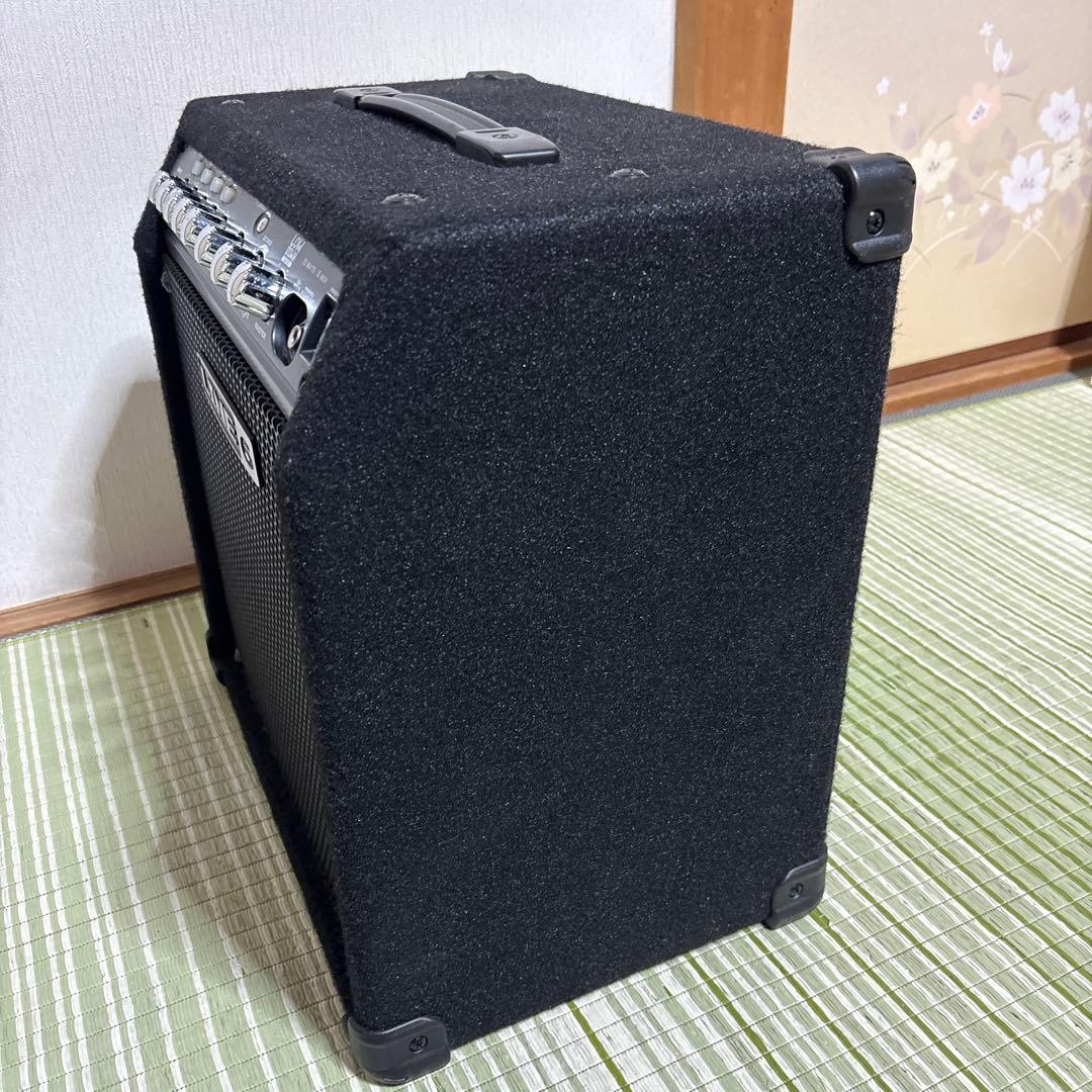 LINE6 LowDown LD15 ベースアンプ　ギター　ベース　楽器　音楽