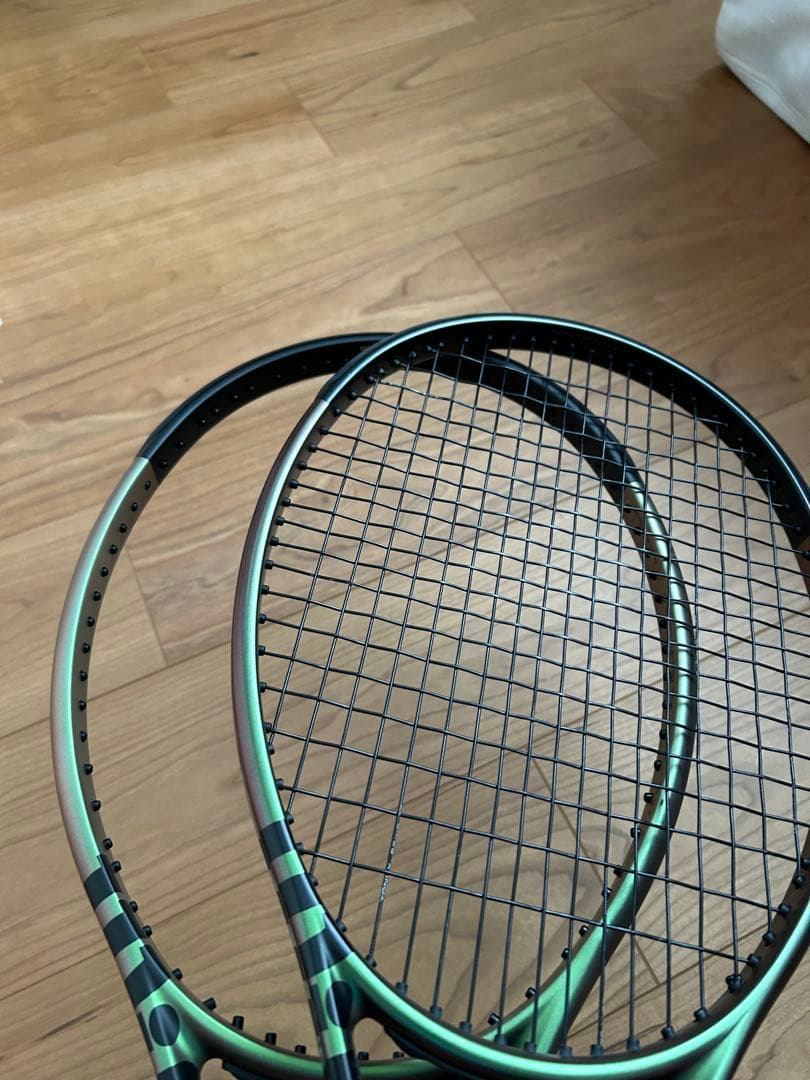 Wilson Blade V8 100 ラスト一本