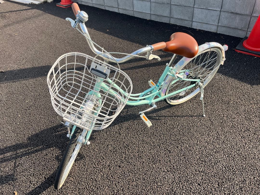 ひ*の様 ブリヂストン リコリーナ 24インチ「建物内保管」