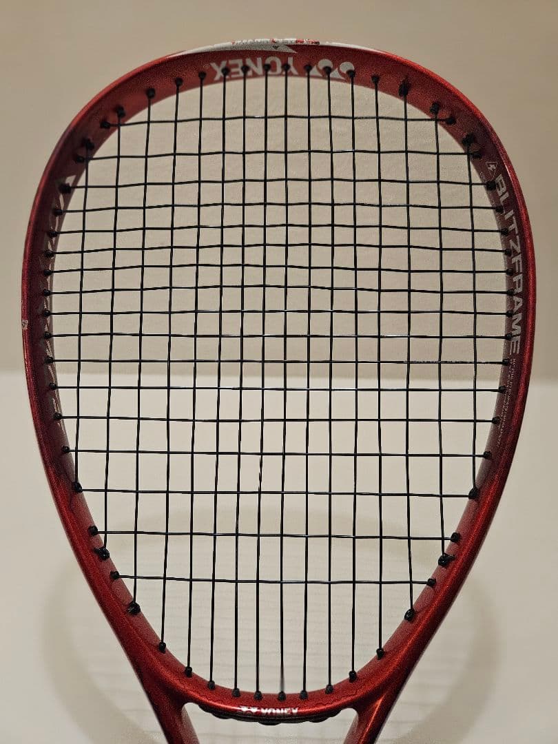 【24時間限定最終】ヨネックス VOLTRAGE ボルトレイジ 7V クレナイ