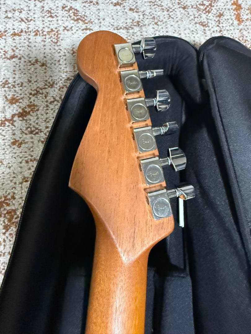 最終値下げ Fender USA アコスタソニック ダコタレッド ギグバッグ付き