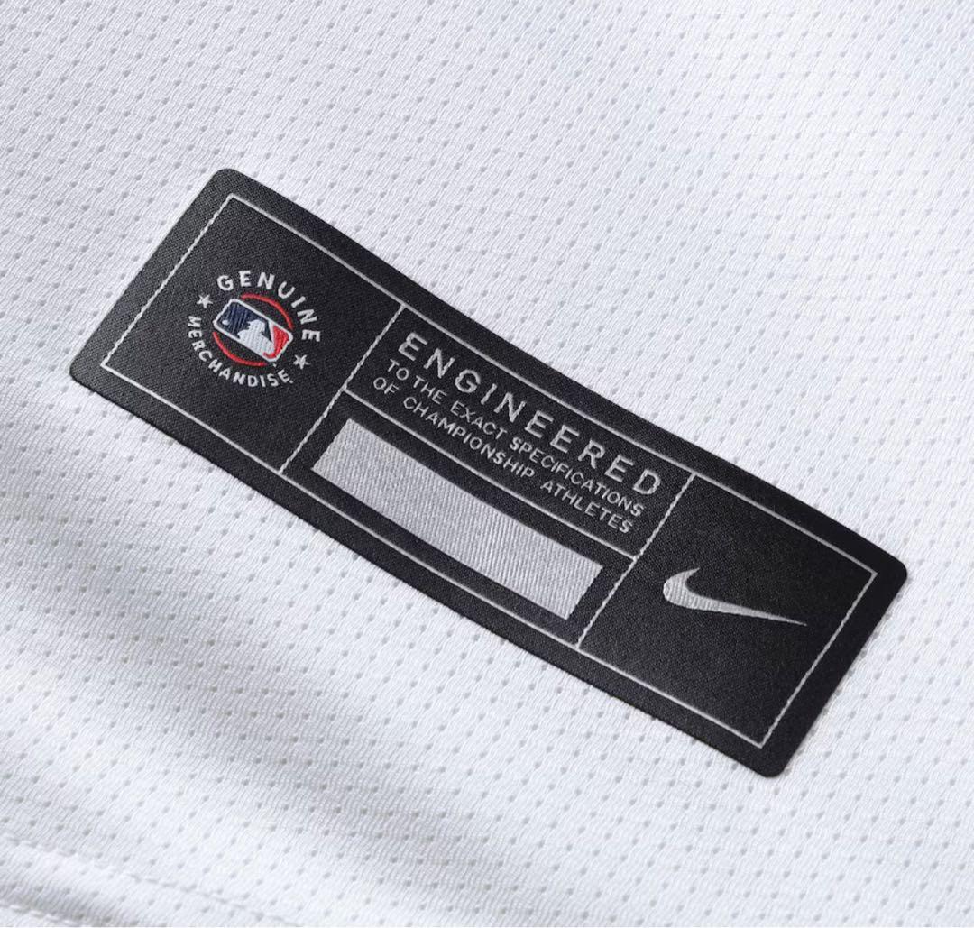 ドジャース ムーキーベッツ ゴールドユニフォーム サイズL 新品タグ付 正規品