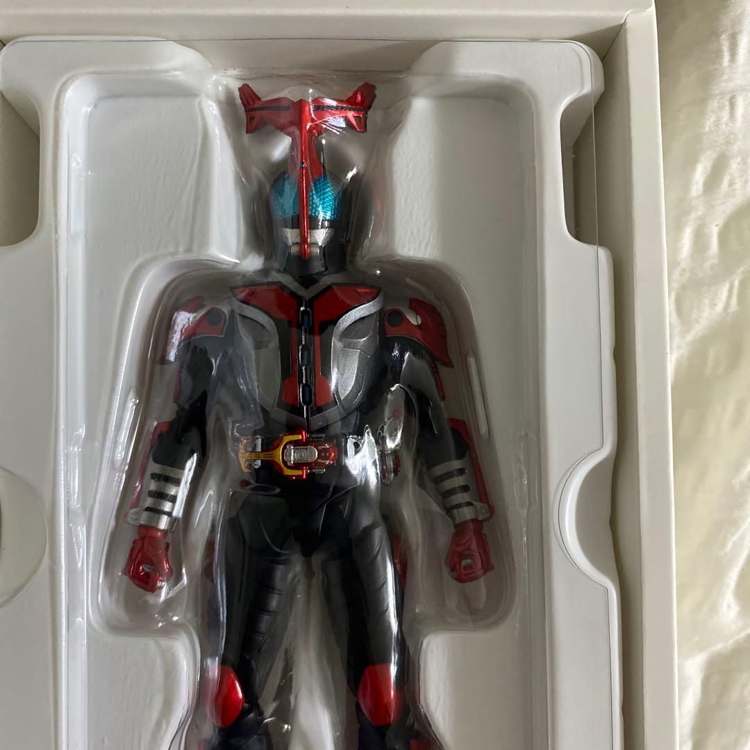 真骨彫製法SHFiguarts 仮面ライダーカブトハイパーフォーム 10周年記念