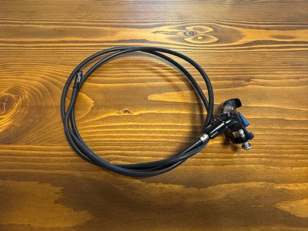 ROCKSHOX reverb シートポスト Φ31.6/390mm