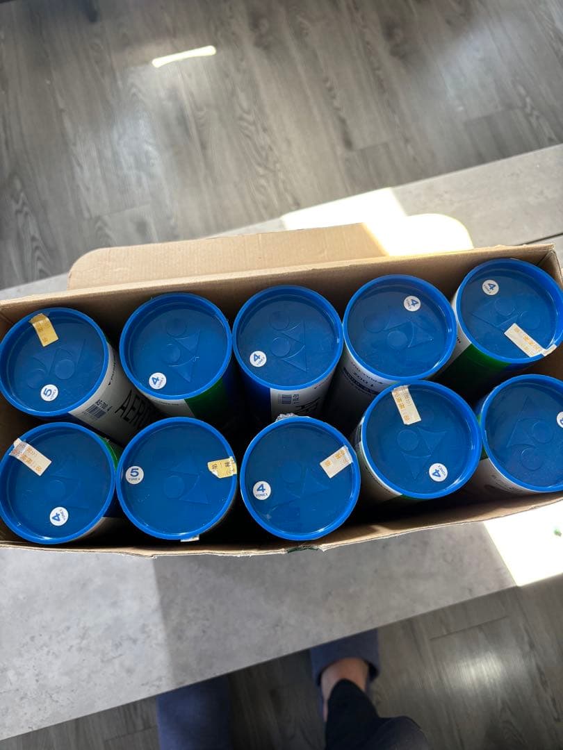 YONEX バドミント（ノックシャトル）エアロセンサ700