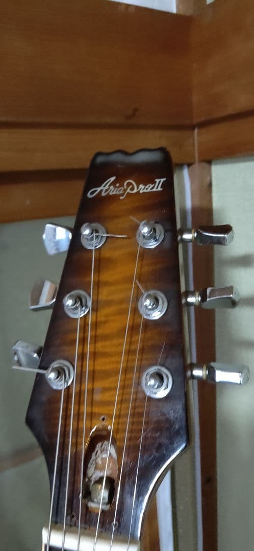 aria proⅡ PE-60　エレキギター