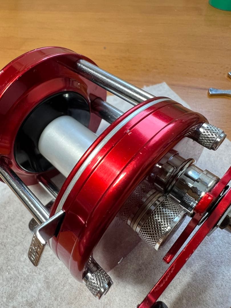 Ambassadeur 5000 アブガルシア　赤ナベ