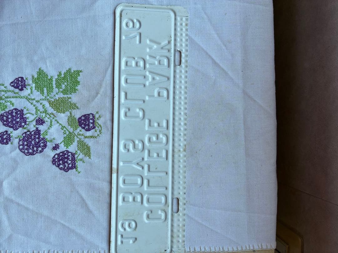 アンティーク　メタル　サイン　プレート　看板　BOYS CLUB アメリカ