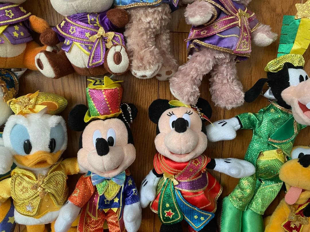 東京ディズニーランド　40周年　ドリームゴーラウンド　ぬいぐるみバッジ　全種類