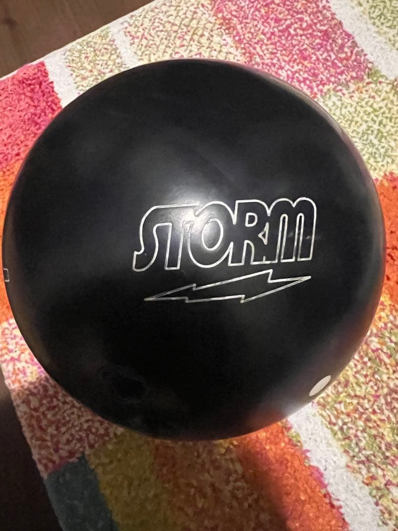 に*す様 LEVEL レヴェル 15ポンド　ボウリングボール