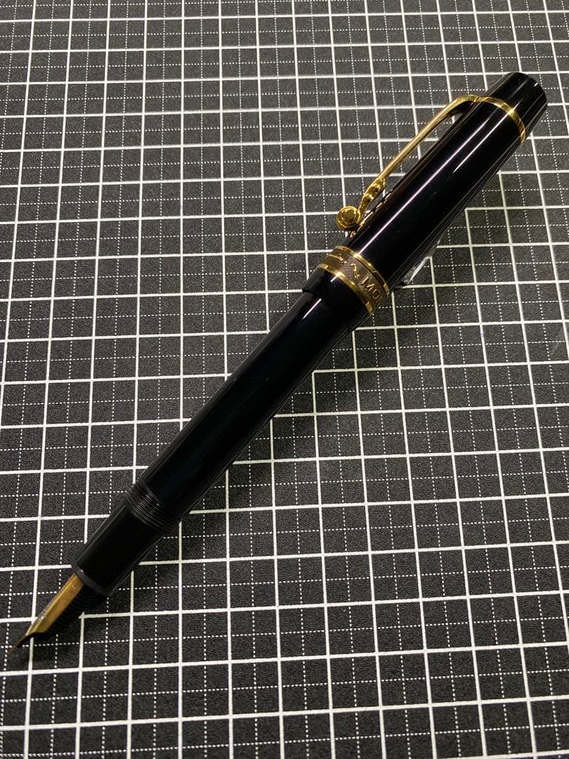 MONTBLANC ドネーションペン　ユーディ・メニューイン　万年筆　字幅F程度