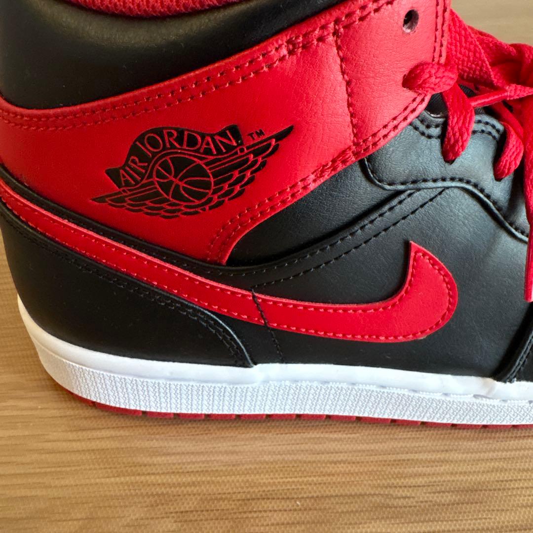 Nike Air Jordan 1 Mid ブラック/レッド