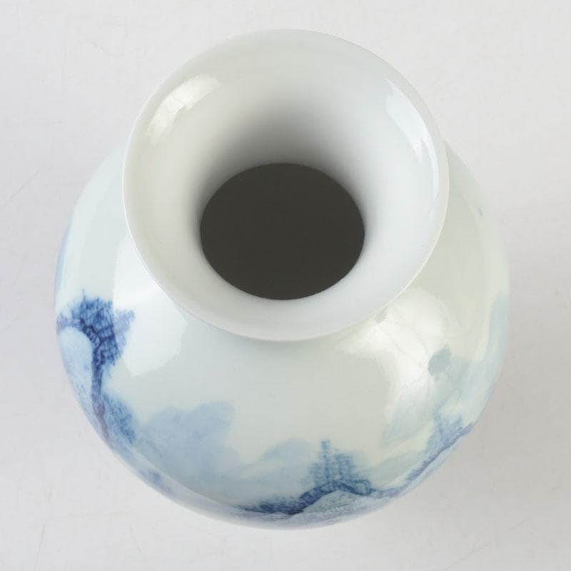 中国　景徳鎮製　青花　山水楼閣文瓶　花瓶　在銘　V　9576