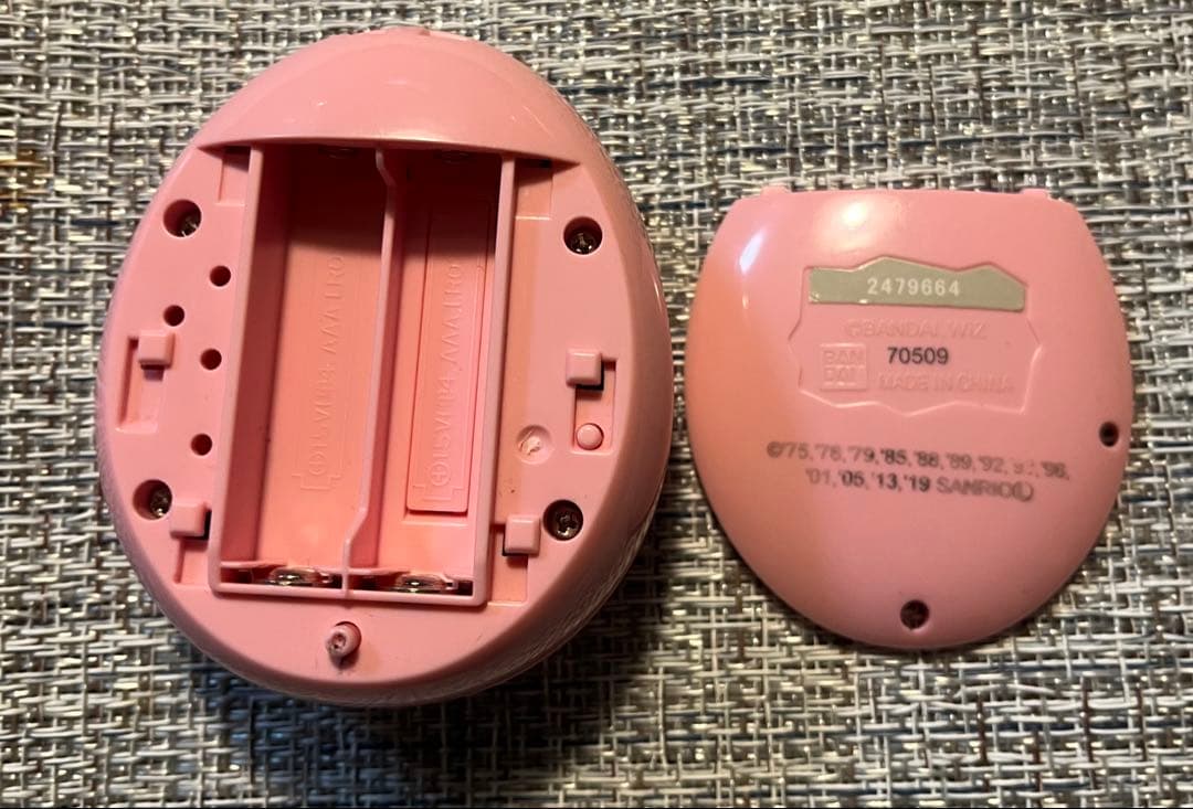 箱・取説あり、たまごっちみーつ サンリオ　ピンク