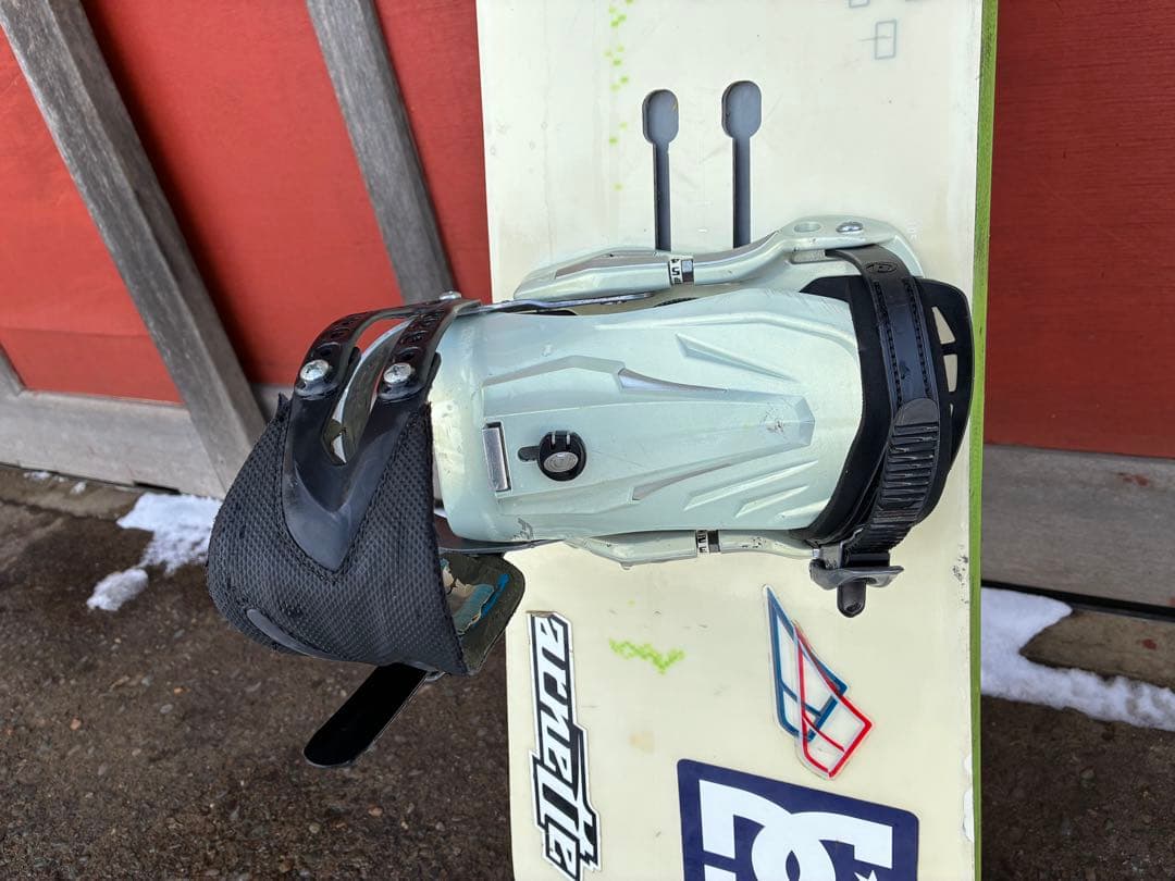 150cm スノーボード Forumモデル バインディング付き