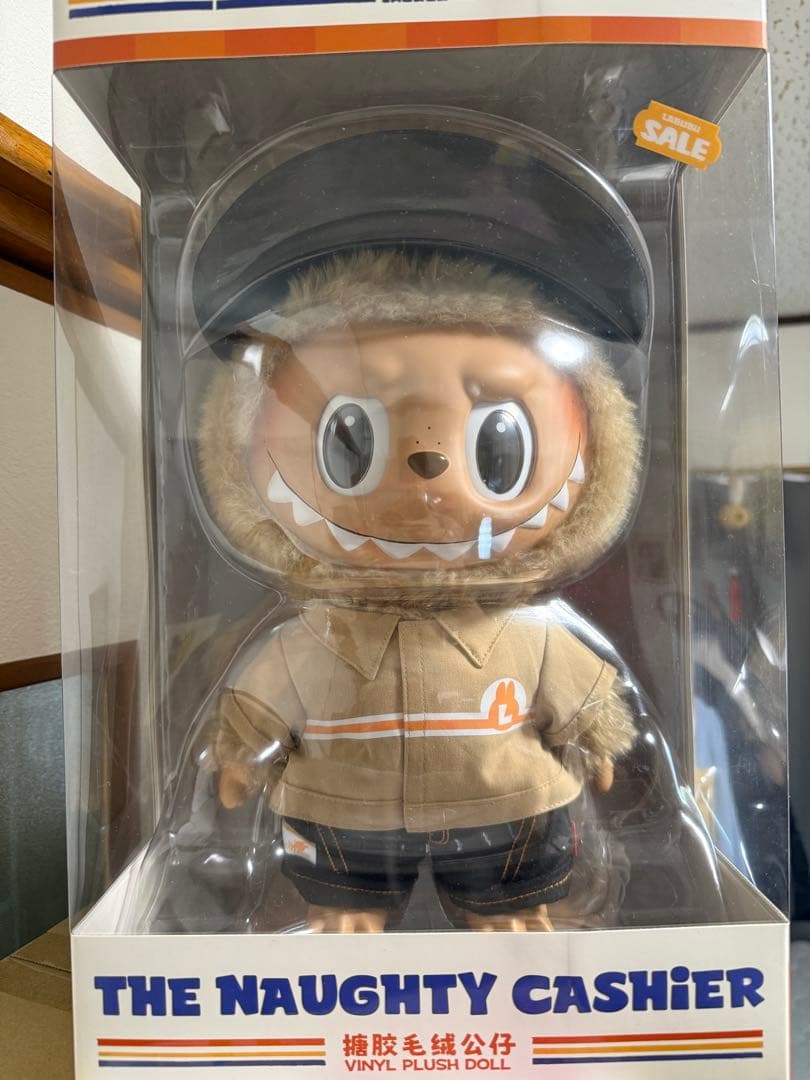 LABUBUラブブ The Naughty Cashierぬいぐるみ