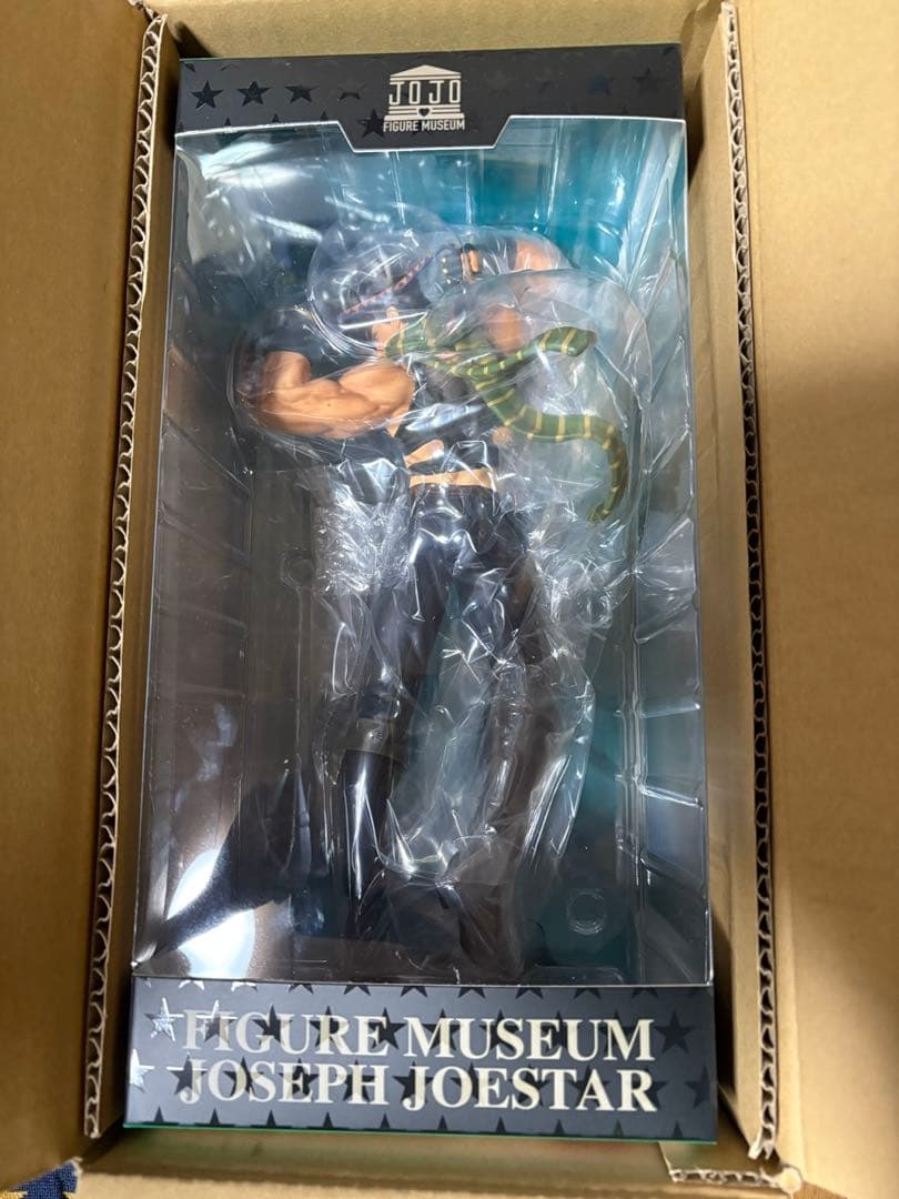 センチネル　ストア限定　ジョセフ・ジョースター フィギュア