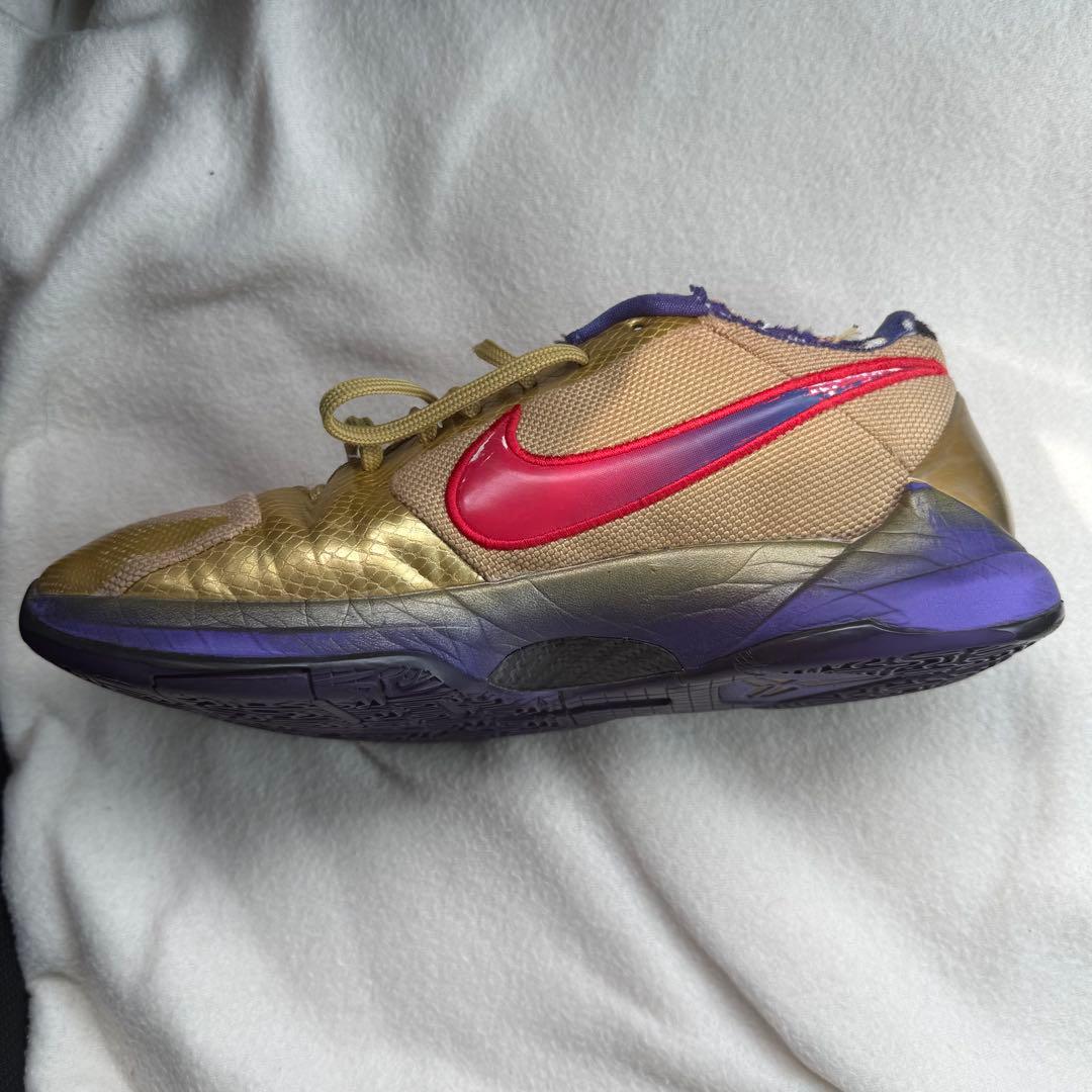 NIKE ZOOM KOBE5 Protro×Undeafeated