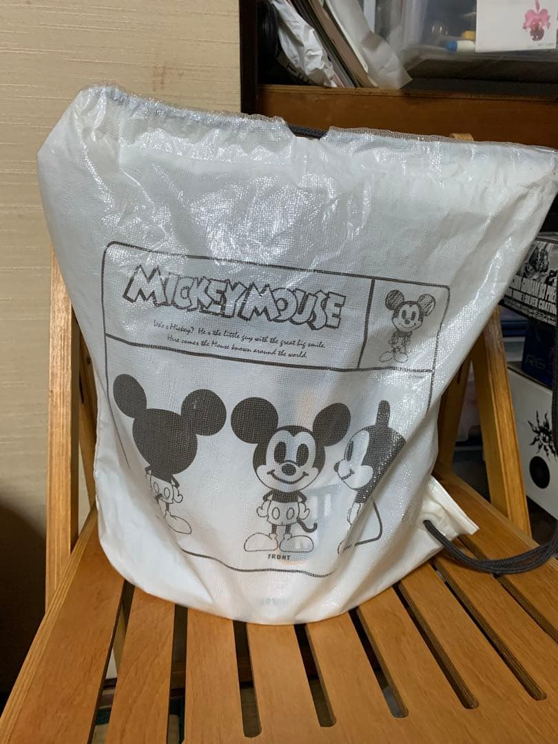 oliveroom×メディコムトイミッキ&プーさん Tシャツ缶セット ディズニー