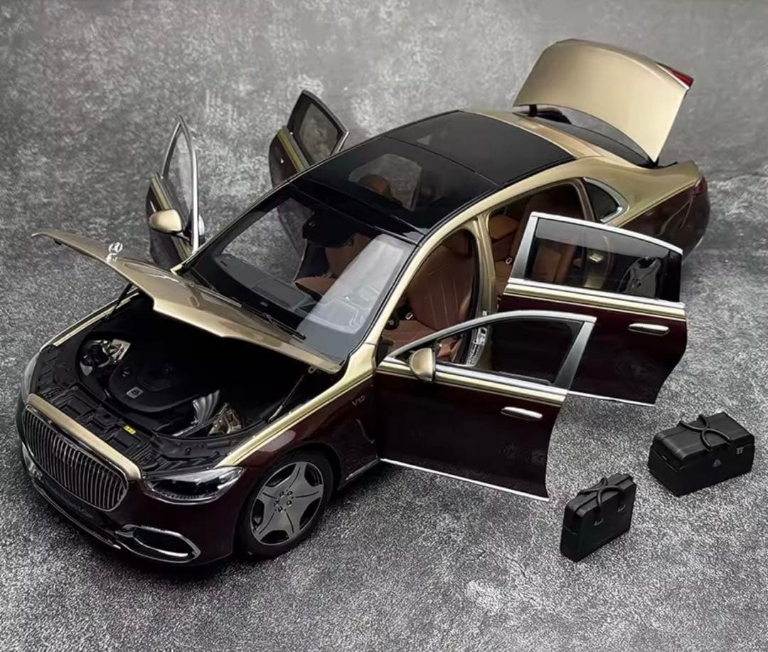 Mercedes-Maybach S Class 1/18スケールモデルミニカー