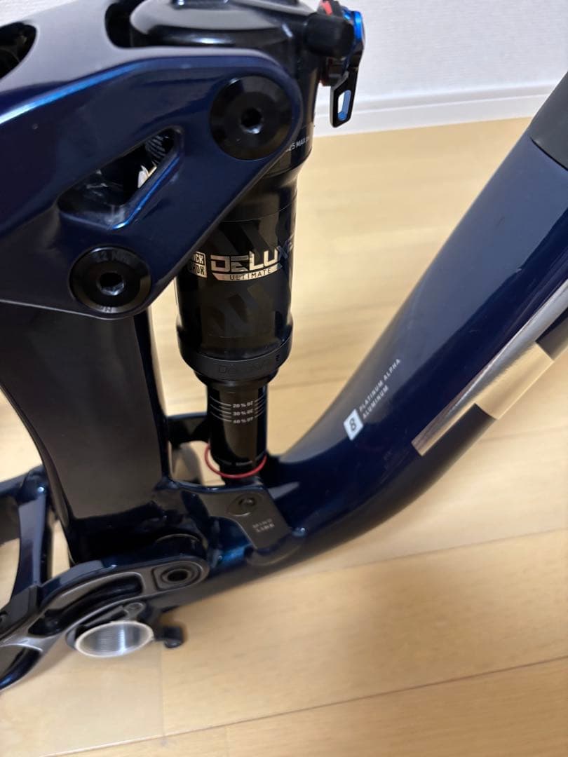 TREK Top Fuel8 Gen 3 2022 Sサイズ フレームセット