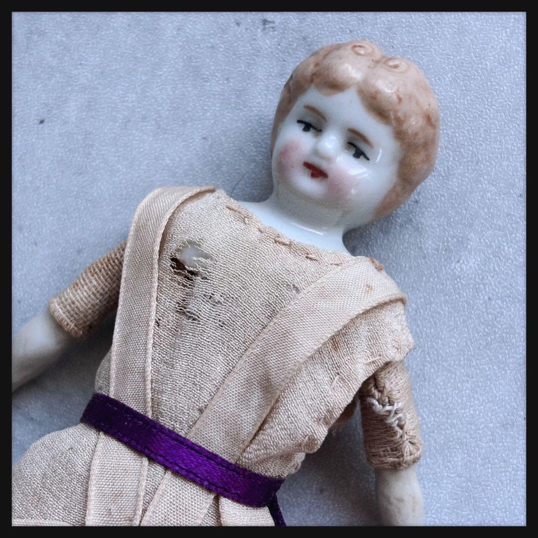 アンティーク 小さなブロンド　チャイナヘッドドール　 ビスクドール