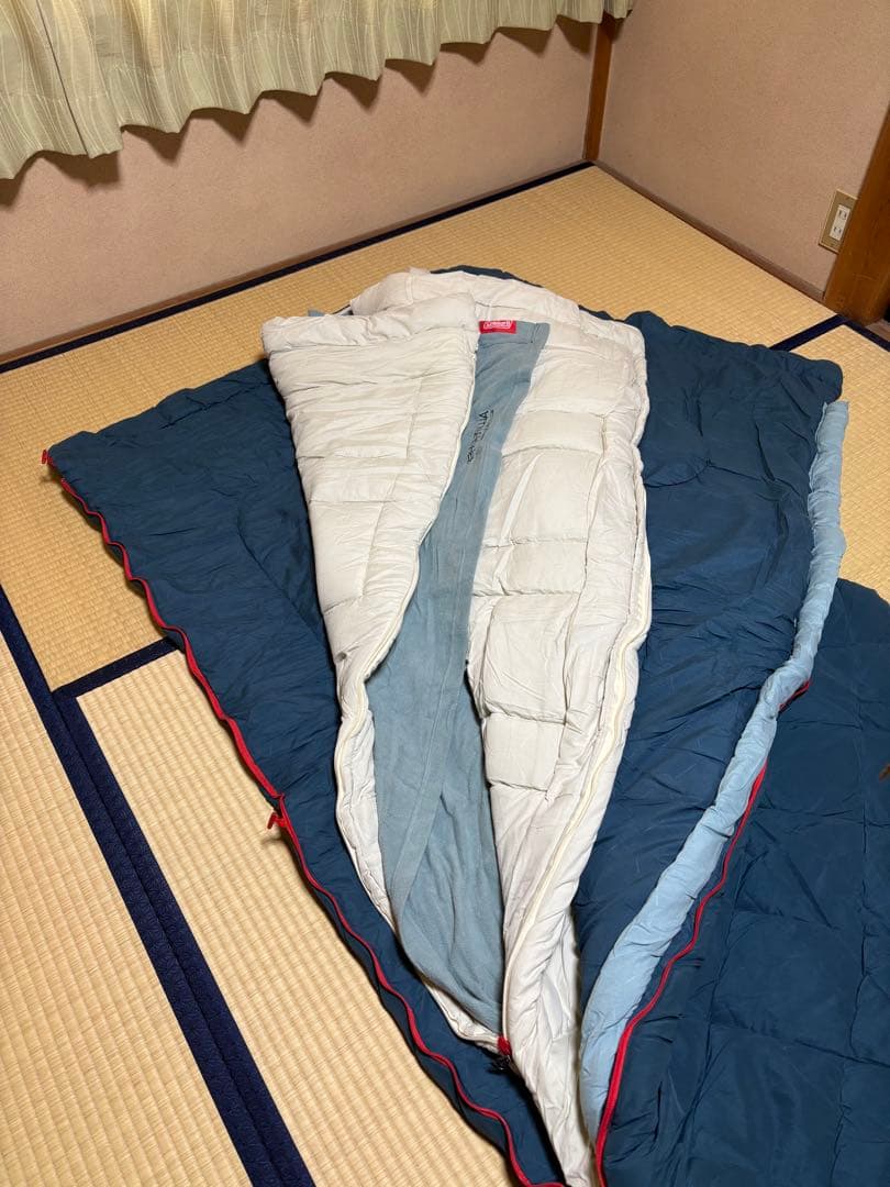コールマン寝袋マルチレイヤースリーピングバッグ