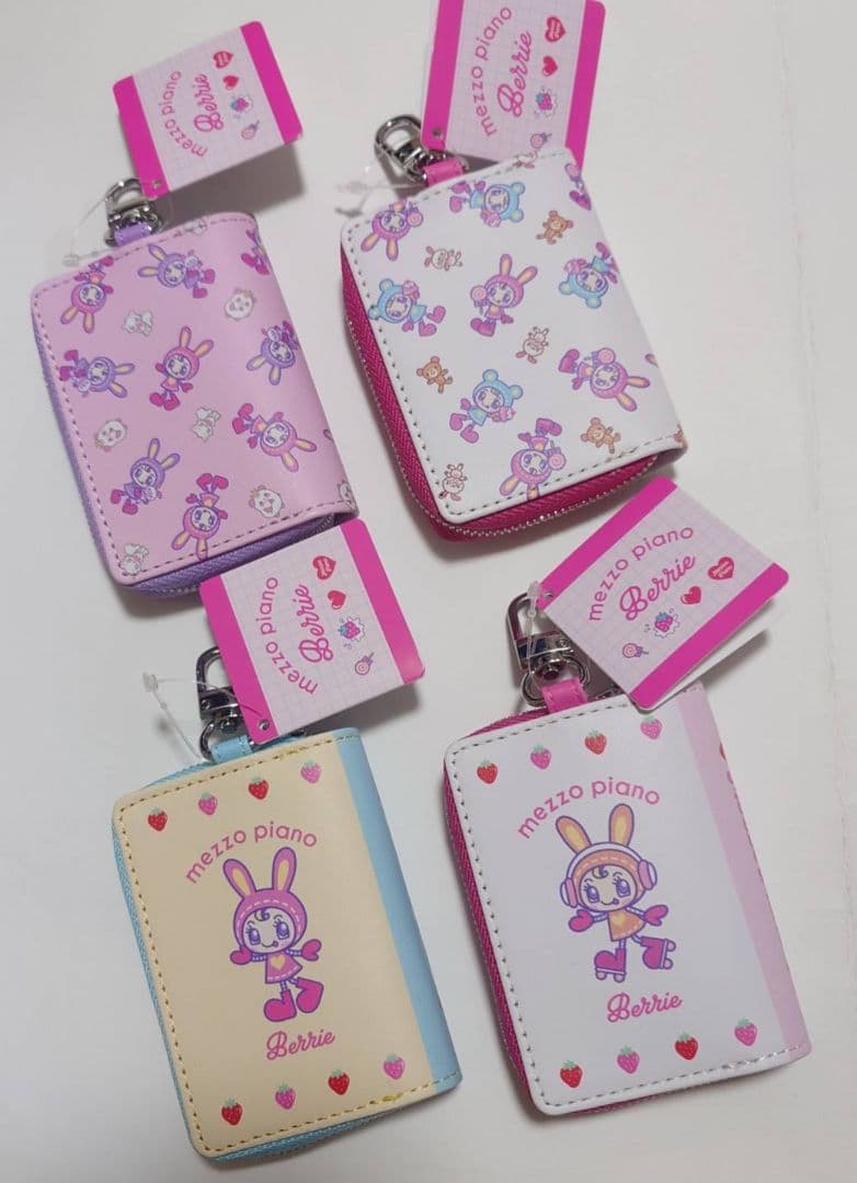 mezzo piano キーケースとメゾピアノ フェイスマスコット　9個セット