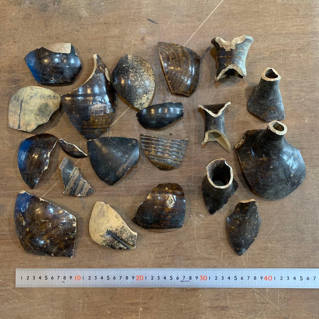 古唐津　陶片　黒唐津　徳利　発掘品　古道具