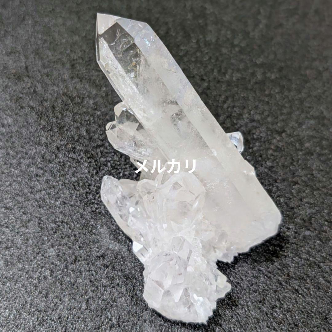 ブラジル コリント産 水晶クラスター　178㌘