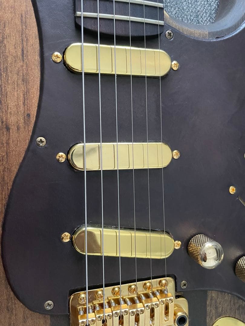 ろ*ど様 ハンドメイド ストラトキャスター オイルフィニッシュ