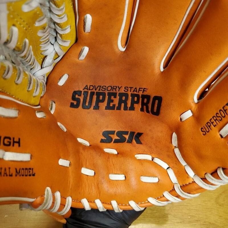 SSK エスエスケイ 井口モデル ホークス時代 限定カラー 内野用 軟式グローブ