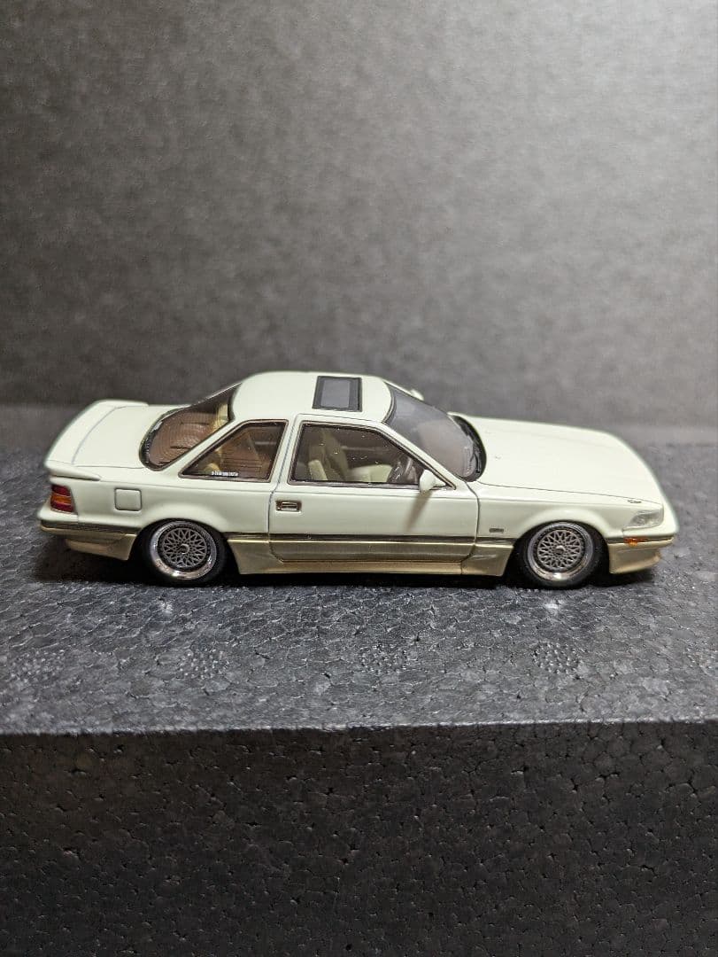 【ケース無し・本体美品】 イグニッションモデル1/43　トヨタ・ソアラ3.0GT