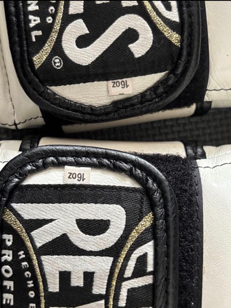 CLETO REYES プロフェッショナル ボクシンググローブ ホワイト