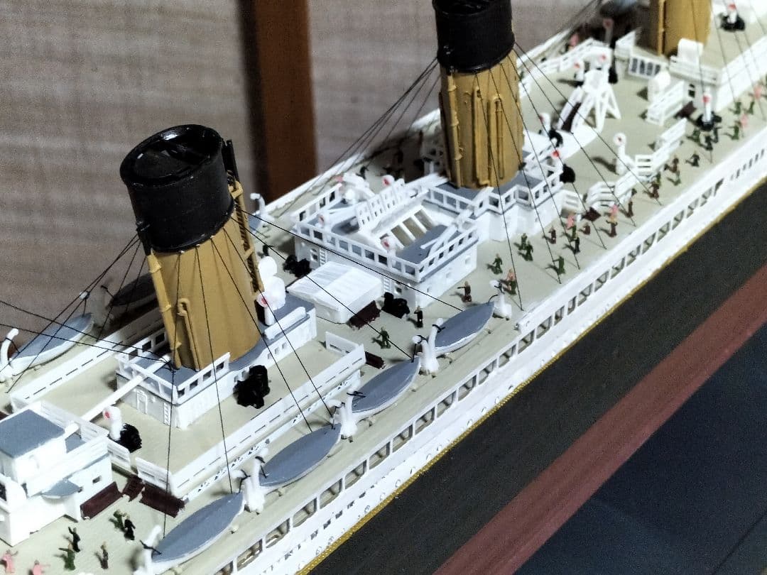1／3５０タイタニック号完成品