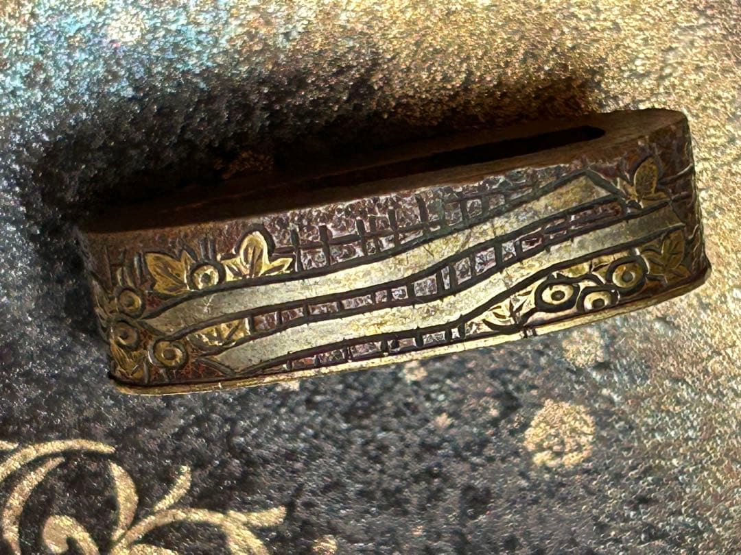 刀装具　武具　日本刀　骨董　アンティーク　コレクション