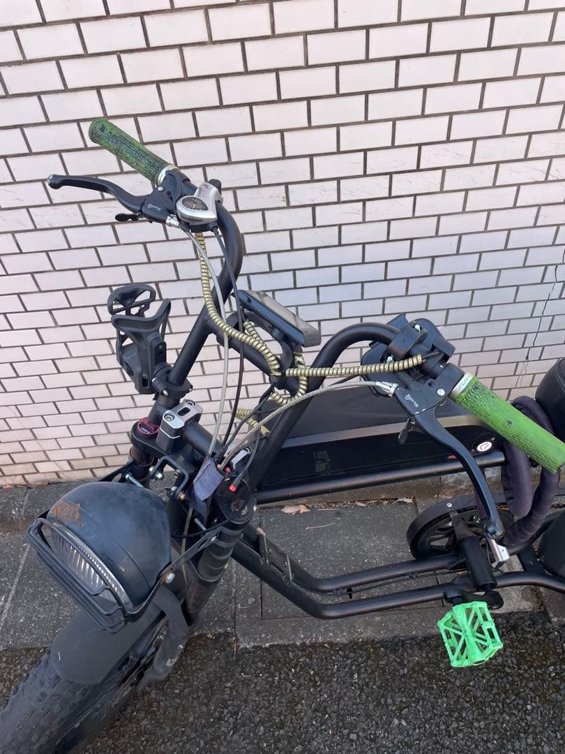 flow bike 初期モデル　e-bike 定価33万円　自転車