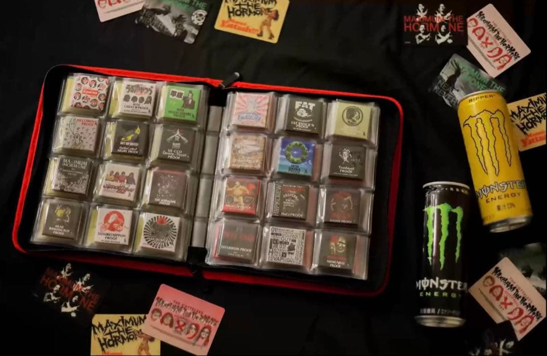 マキシマムザホルモン×モンスターエナジー プルーフ コレクションバインダー