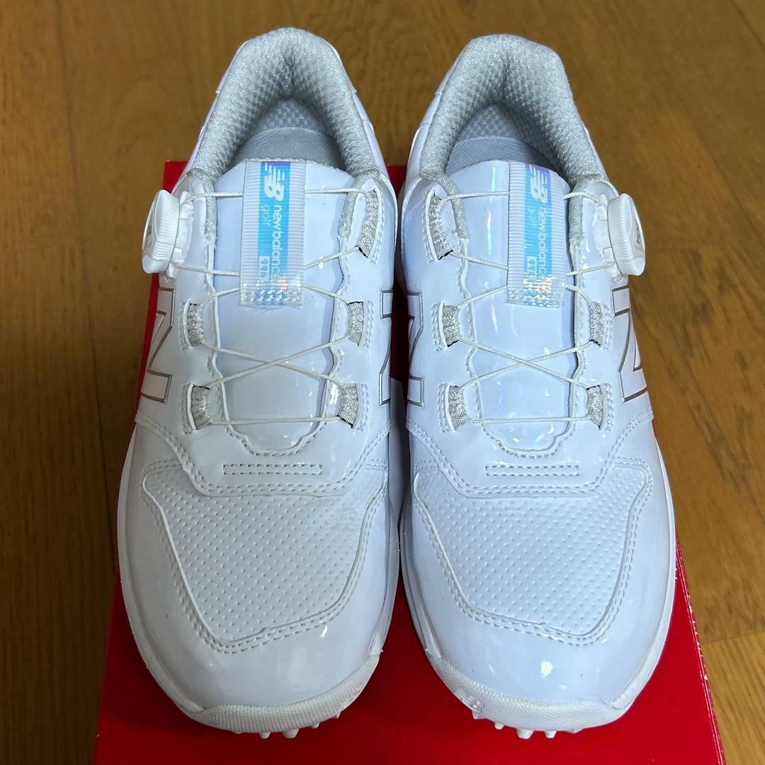 ゴルフシューズ ニューバランス 23㌢ 超美品