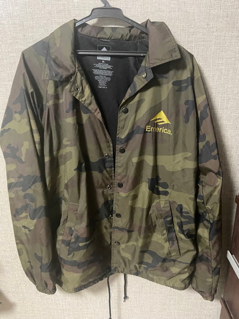 希少MAN WITH A MISSION エメリカコラボ コーチジャケット カモ