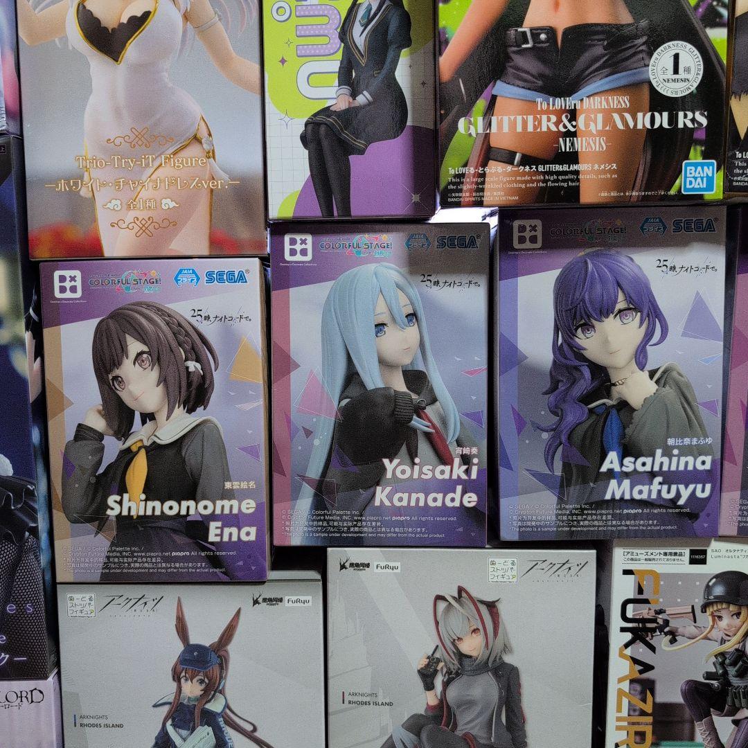 フィギュアセット 多彩なキャラクター　24体セット