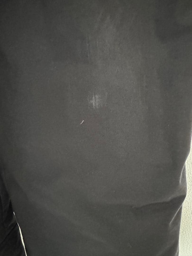 子供用スキーウェア 黒/赤 デサント 150