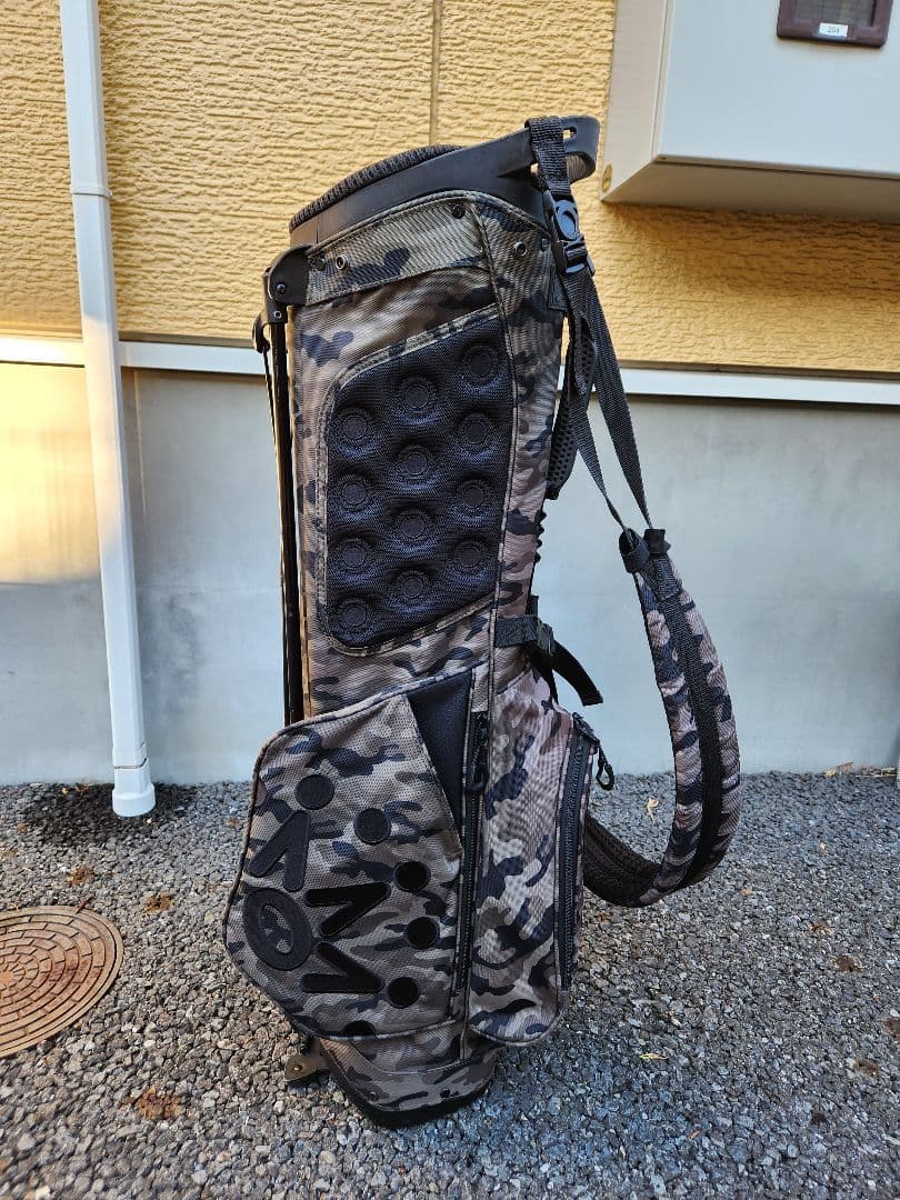 スコッティーキャメロンサークルT迷彩キャディバッグ