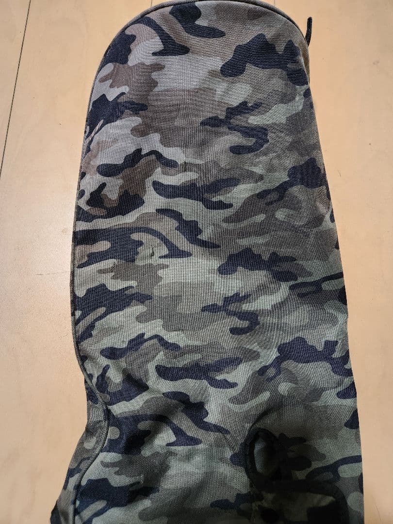 スコッティーキャメロンサークルT迷彩キャディバッグ