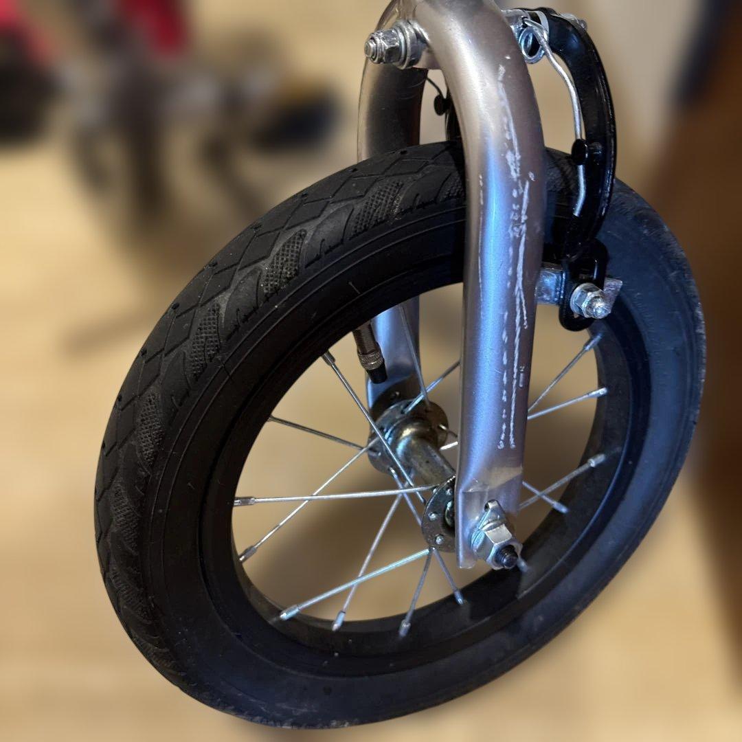 Henshin Bike 赤 幼児用自転車