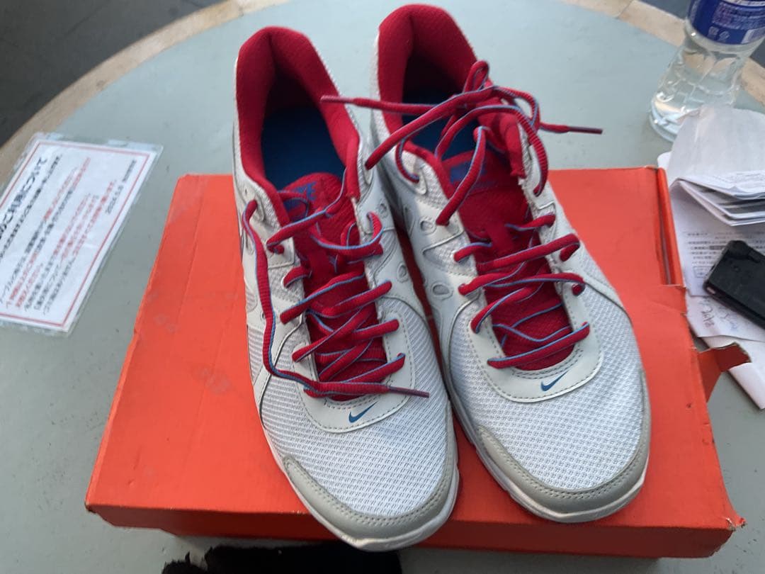 ナイキ　レボルーション2MSL 9.5 27.5センチ