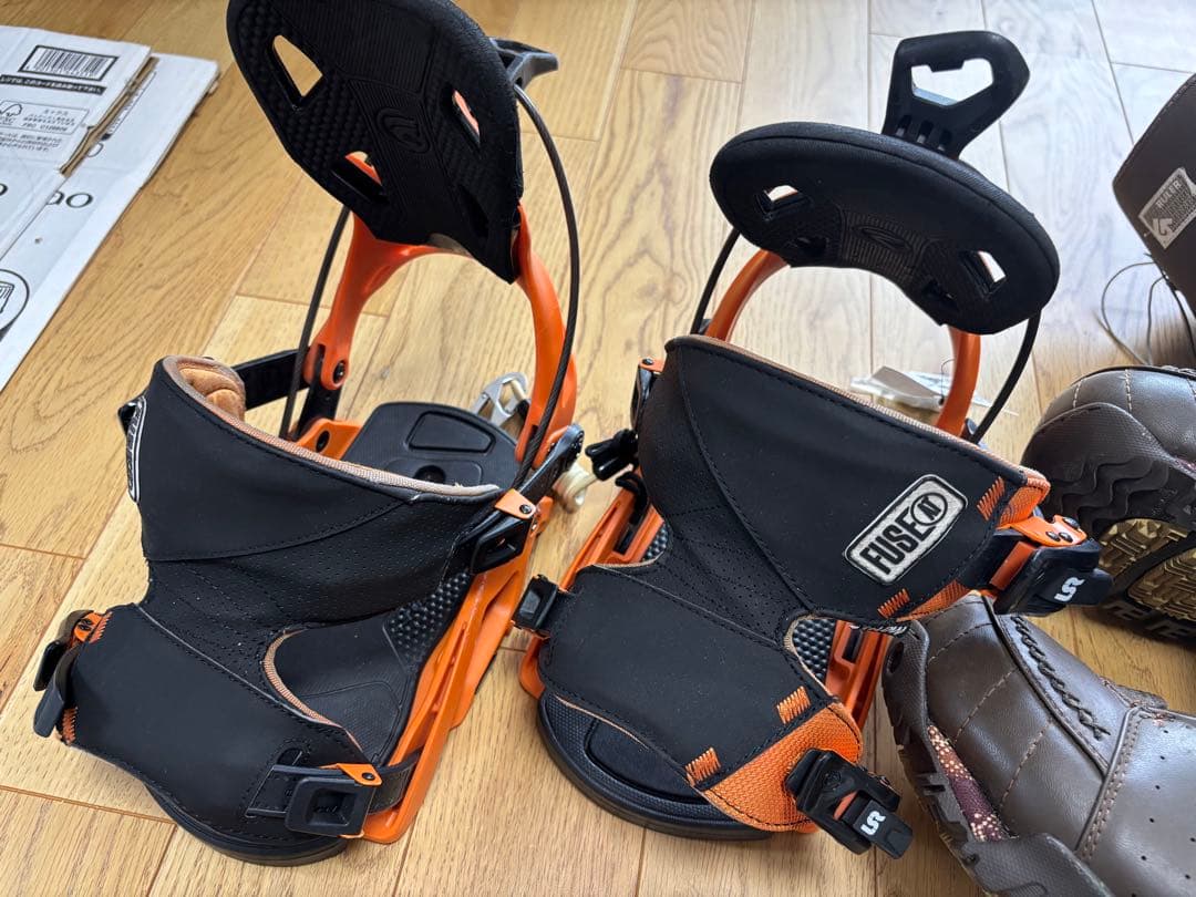 スノーボード FLOW FUSE AT