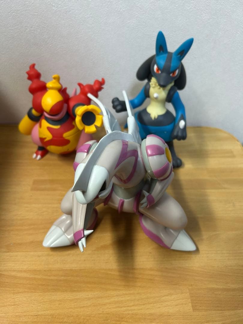ポケモン　組み立て式DXソフビ フィギュア　パルキア　ルカリオ　ブーバーン